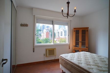 Quarto 1 de apartamento à venda com 2 quartos, 85m² em Petrópolis, Porto Alegre