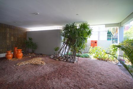 Apartamento à venda com 85m², 2 quartos e 1 vagaÁrea comum