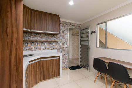 Cozinha de casa para alugar com 1 quarto, 45m² em Jardim Marília, São Paulo
