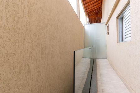 Entrada de casa para alugar com 1 quarto, 45m² em Jardim Marília, São Paulo