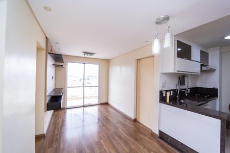 Sala de apartamento à venda com 2 quartos, 49m² em Jardim Santa Teresinha, São Paulo