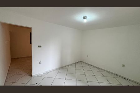 Casa para alugar com 230m², 4 quartos e sem vagaCasa 2 - Quarto 