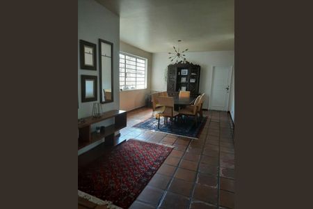 Casa à venda com 400m², 4 quartos e 11 vagas