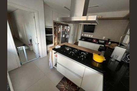 Apartamento à venda com 6 quartos, 427m² em Jardim Fonte do Morumbi, São Paulo