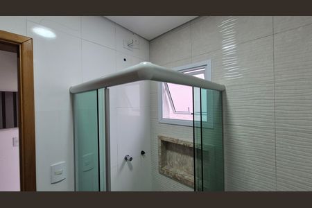 Apartamento à venda com 93m², 3 quartos e 2 vagas Apartamento à venda com 93m², 3 quartos e 2 vagasBanheiro da suíte