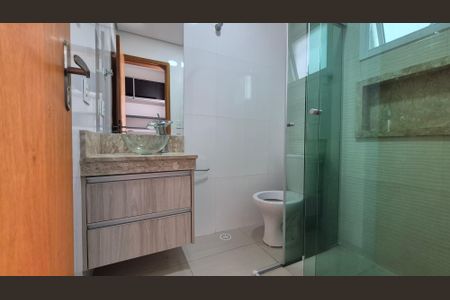 Apartamento à venda com 93m², 3 quartos e 2 vagas Apartamento à venda com 93m², 3 quartos e 2 vagasBanheiro da suíte 2
