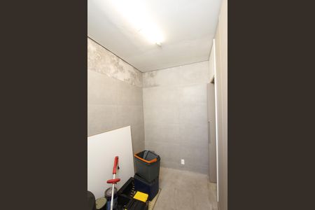 Casa à venda com 220m², 2 quartos e 1 vagaDespensa