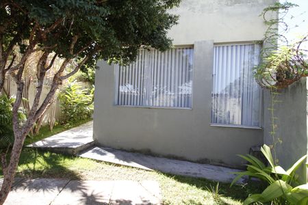 Casa para alugar com 220m², 2 quartos e 1 vagaQuintal