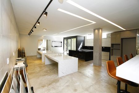 Casa para alugar com 220m², 2 quartos e 1 vagaSala