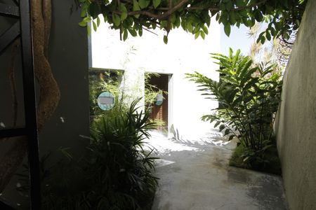 Casa para alugar com 220m², 2 quartos e 1 vagaEntrada