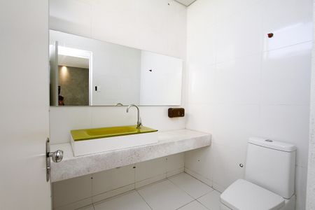 Casa para alugar com 220m², 2 quartos e 1 vagaBanheiro 2