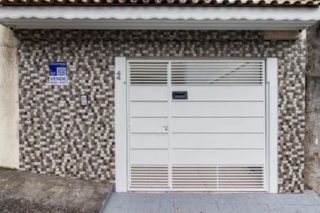 Casa à venda com 148m², 3 quartos e 4 vagasFachada 