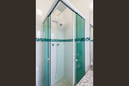 Casa à venda com 148m², 3 quartos e 4 vagasBanheiro Suíte 3