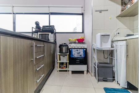 Cozinha de kitnet/studio à venda com 1 quarto, 31m² em Sé, São Paulo