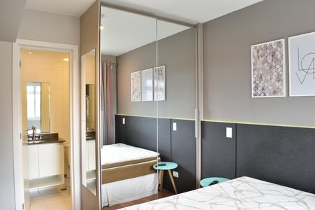 Apartamento à venda com 65m², 2 quartos e 1 vaga Apartamento à venda com 65m², 2 quartos e 1 vagaSuíte