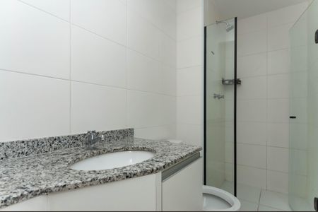 Apartamento à venda com 70m², 3 quartos e 1 vaga Apartamento à venda com 70m², 3 quartos e 1 vagaBanheiro Social