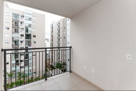 Apartamento à venda com 70m², 3 quartos e 1 vaga Apartamento à venda com 70m², 3 quartos e 1 vagaVaranda