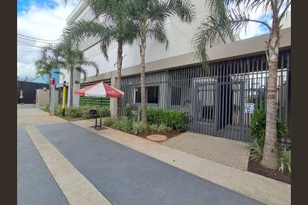 Apartamento à venda com 70m², 3 quartos e 1 vaga Apartamento à venda com 70m², 3 quartos e 1 vagaFachada