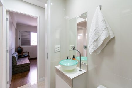 Apartamento à venda com 78m², 3 quartos e 2 vagasBanheiro Social