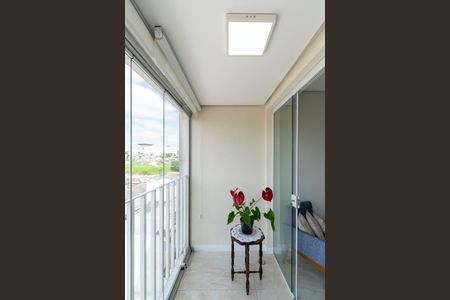 Apartamento à venda com 78m², 3 quartos e 2 vagasVaranda 