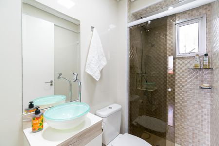 Apartamento à venda com 78m², 3 quartos e 2 vagasBanheiro Social