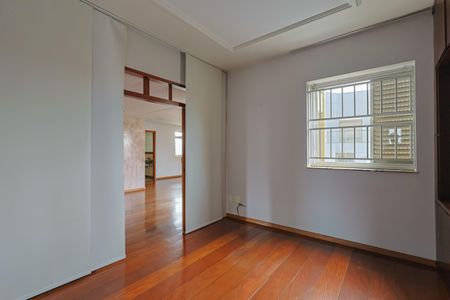 Escritório  de apartamento à venda com 3 quartos, 240m² em São Pedro, Belo Horizonte