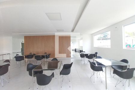 Apartamento à venda com 2 quartos, 45m² em Vila Anhanguera, Campinas