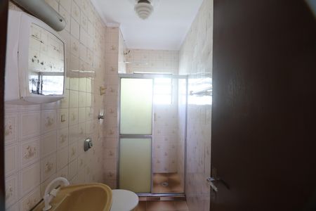 Banheiro de casa para alugar com 2 quartos, 90m² em Rio Branco, Canoas