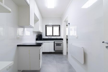 Apartamento para alugar com 70m², 2 quartos e 1 vagaCozinha