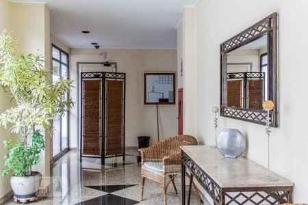 Apartamento para alugar com 70m², 2 quartos e 1 vagaÁrea comum - Hall Social