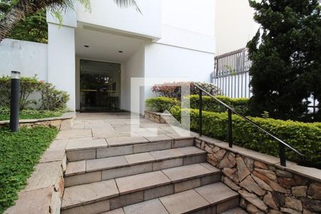 Apartamento para alugar com 70m², 2 quartos e 1 vagaEntrada do Condomínio