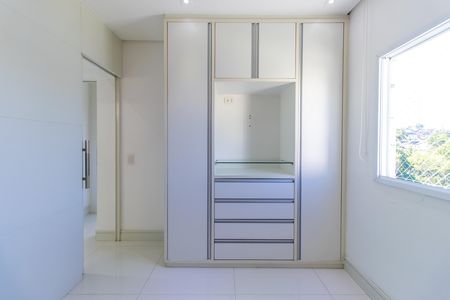 Apartamento para alugar com 56m², 2 quartos e 1 vagaQuarto 1 - Armários