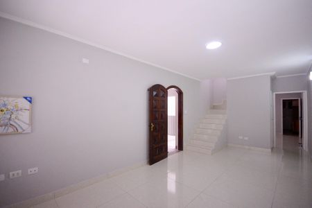 Casa à venda com 133m², 3 quartos e 2 vagasSala 