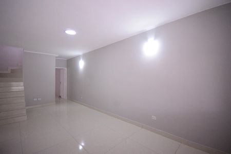 Casa à venda com 133m², 3 quartos e 2 vagasSala 