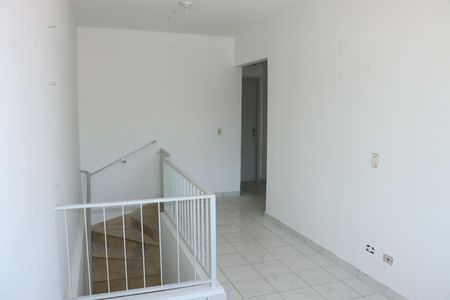 Casa para alugar com 72m², 2 quartos e sem vagaSala