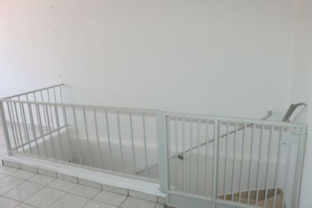 Casa para alugar com 72m², 2 quartos e sem vagaCorredor