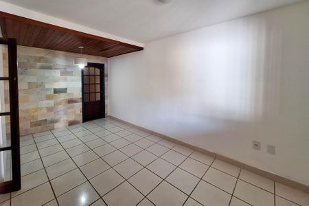 Casa de condomínio à venda com 104m², 3 quartos e 1 vaga Casa de condomínio à venda com 104m², 3 quartos e 1 vagaSala