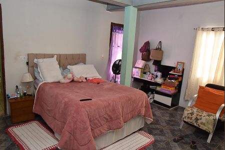 Casa à venda com 180m², 2 quartos e 1 vaga Casa à venda com 180m², 2 quartos e 1 vagaCasa 2- Quarto