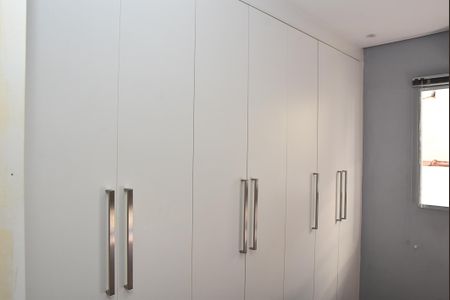 Casa à venda com 180m², 2 quartos e 1 vaga Casa à venda com 180m², 2 quartos e 1 vagaCasa 3- Quarto