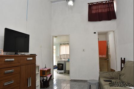 Casa à venda com 180m², 2 quartos e 1 vaga Casa à venda com 180m², 2 quartos e 1 vagaCasa 4- Sala