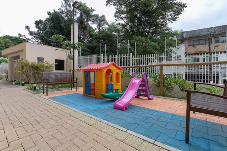 Apartamento para alugar com 27m², 1 quarto e sem vaga Apartamento para alugar com 27m², 1 quarto e sem vagaÁrea comum - Playground