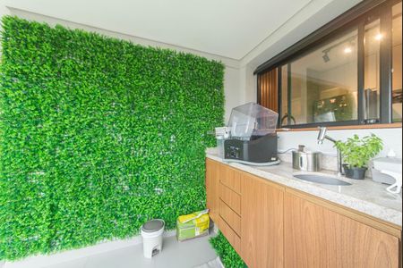 Apartamento à venda com 70m², 2 quartos e 1 vagaÁrea de Serviço