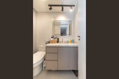 Apartamento à venda com 70m², 2 quartos e 1 vagaBanheiro da Suíte