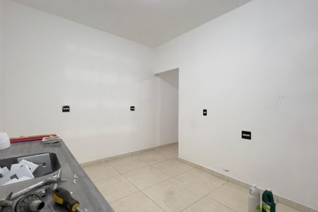 Casa à venda com 30m², 1 quarto e sem vagaSala/Cozinha