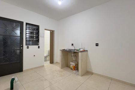 Casa à venda com 30m², 1 quarto e sem vagaSala/Cozinha