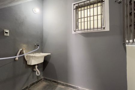Casa à venda com 30m², 1 quarto e sem vagaÁrea de Serviço