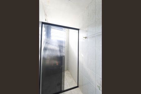 Casa para alugar com 100m², 2 quartos e 1 vagaBanheiro social