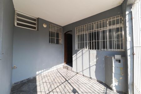 Casa para alugar com 100m², 2 quartos e 1 vagaÁrea comum