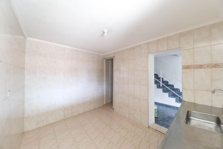 Casa para alugar com 100m², 2 quartos e 1 vagaCozinha