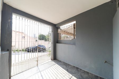 Casa para alugar com 100m², 2 quartos e 1 vagaÁrea comum